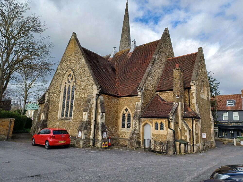 The United Reformed Church and Hall Queens Road, Weybridge