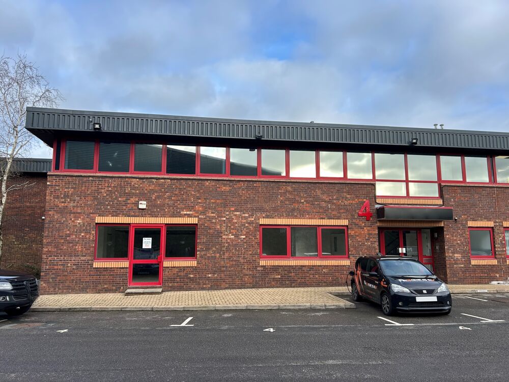 4 Pipers Court, Thatcham