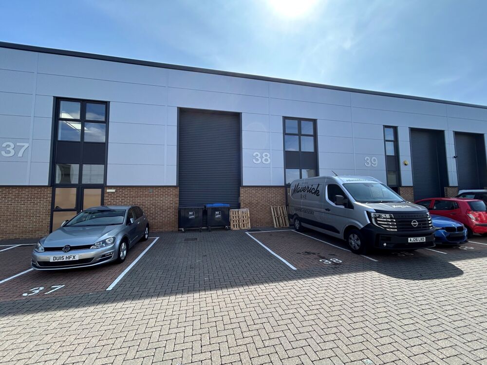 Unit 38, Axis 31, Oak Field Road, Wimborne