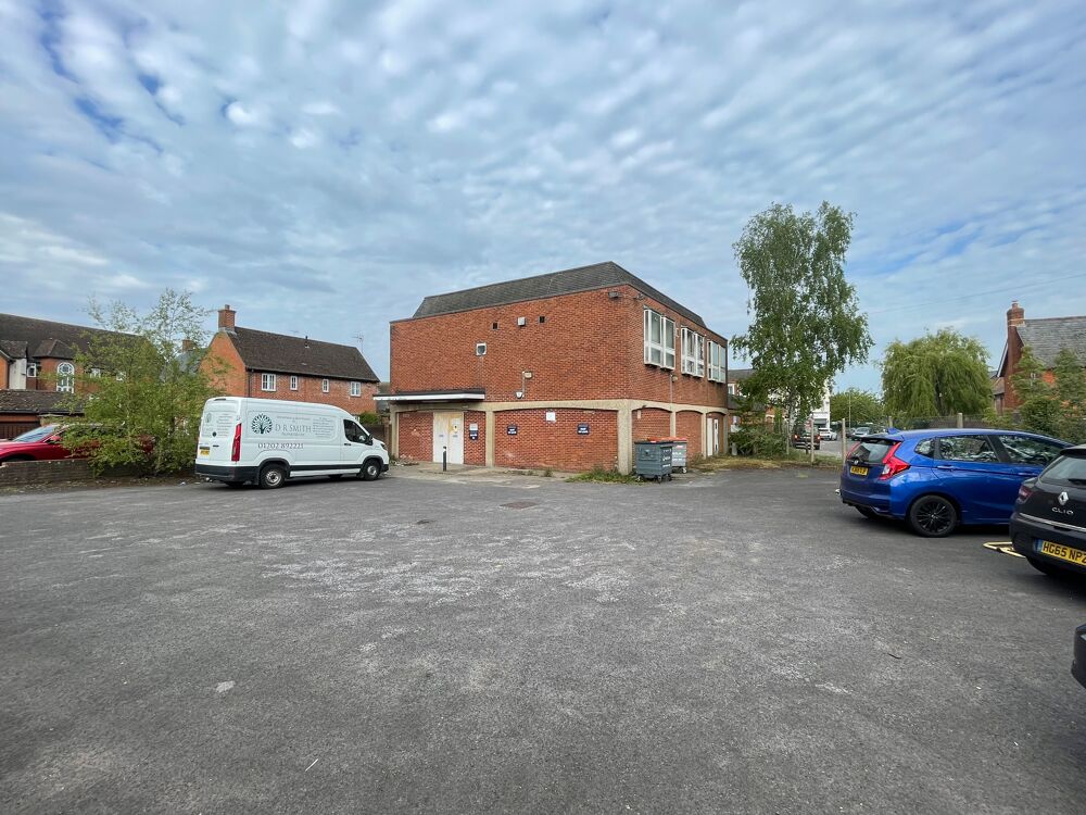 Retail Property - Vail Williams