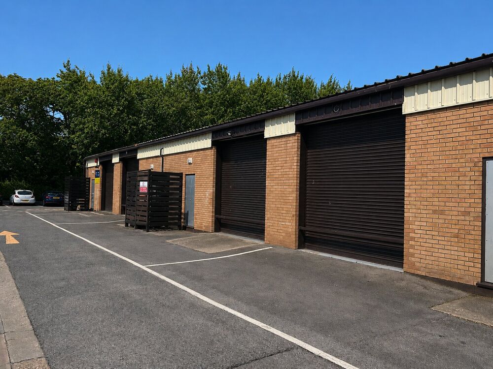 Units 16 and 17 Sea Vixen Industrial Estate, Wilverley Road, Christchurch