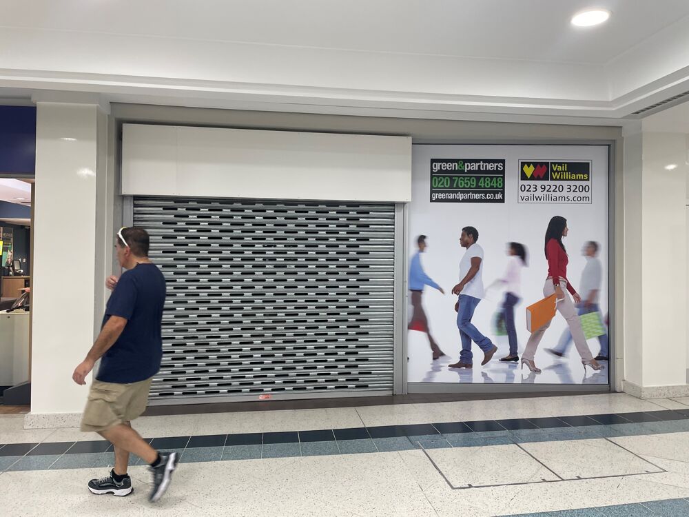 Unit 92 (38 Westbury Mall) Fareham Shopping Centre, Fareham