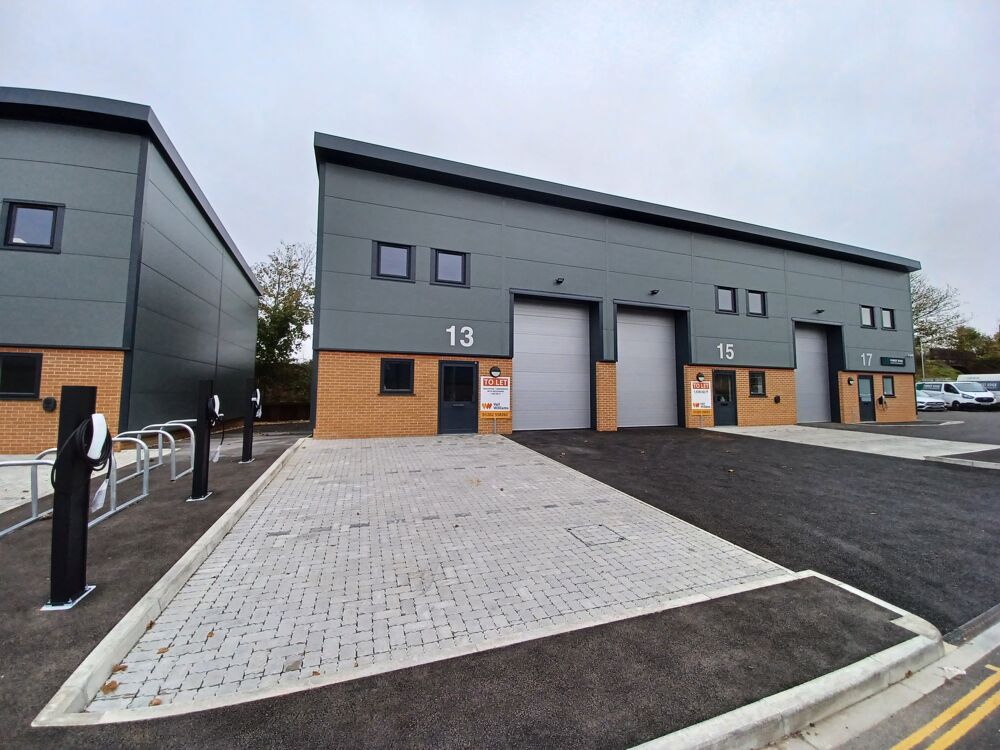 Unit 13 Parvaneh Park, Embankment Way, Ringwood