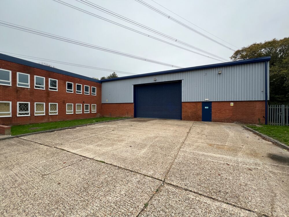Unit 10 Woodside Road, Eastleigh