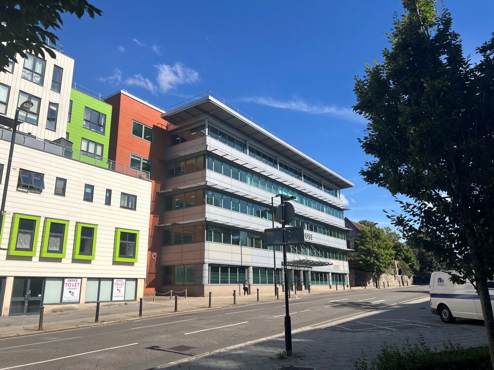 First and Fourth Floor Oceana House, Southampton